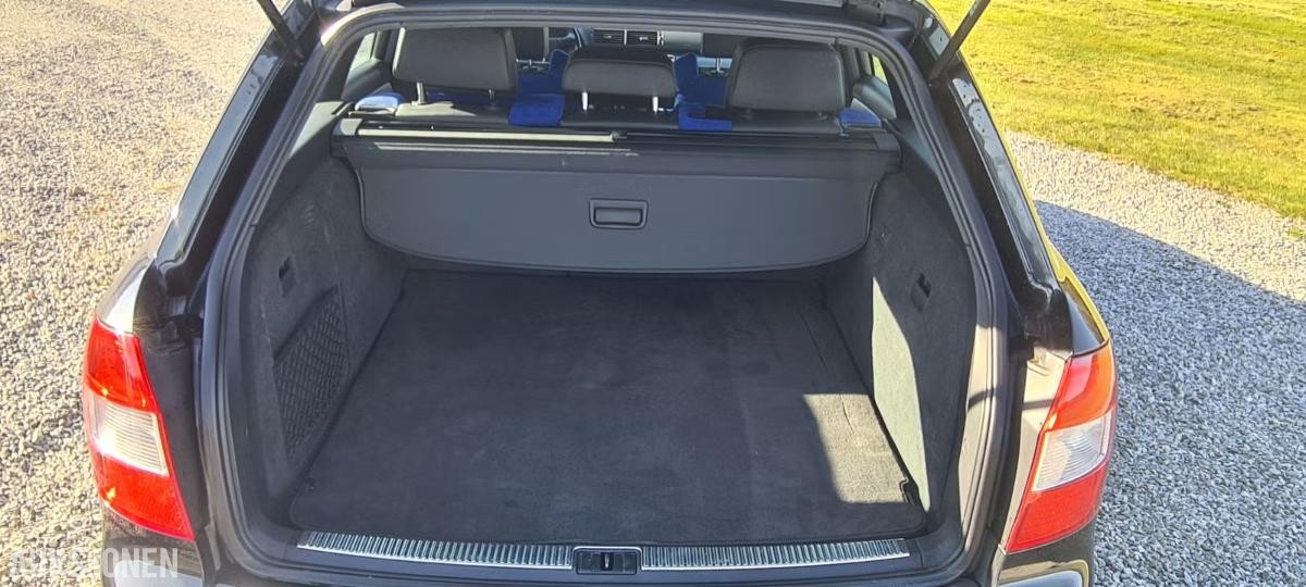 2004 Audi S4 4.2 V8 344HK QUATTRO MANUELL LAV KMSTAND ORIGINAL BIL